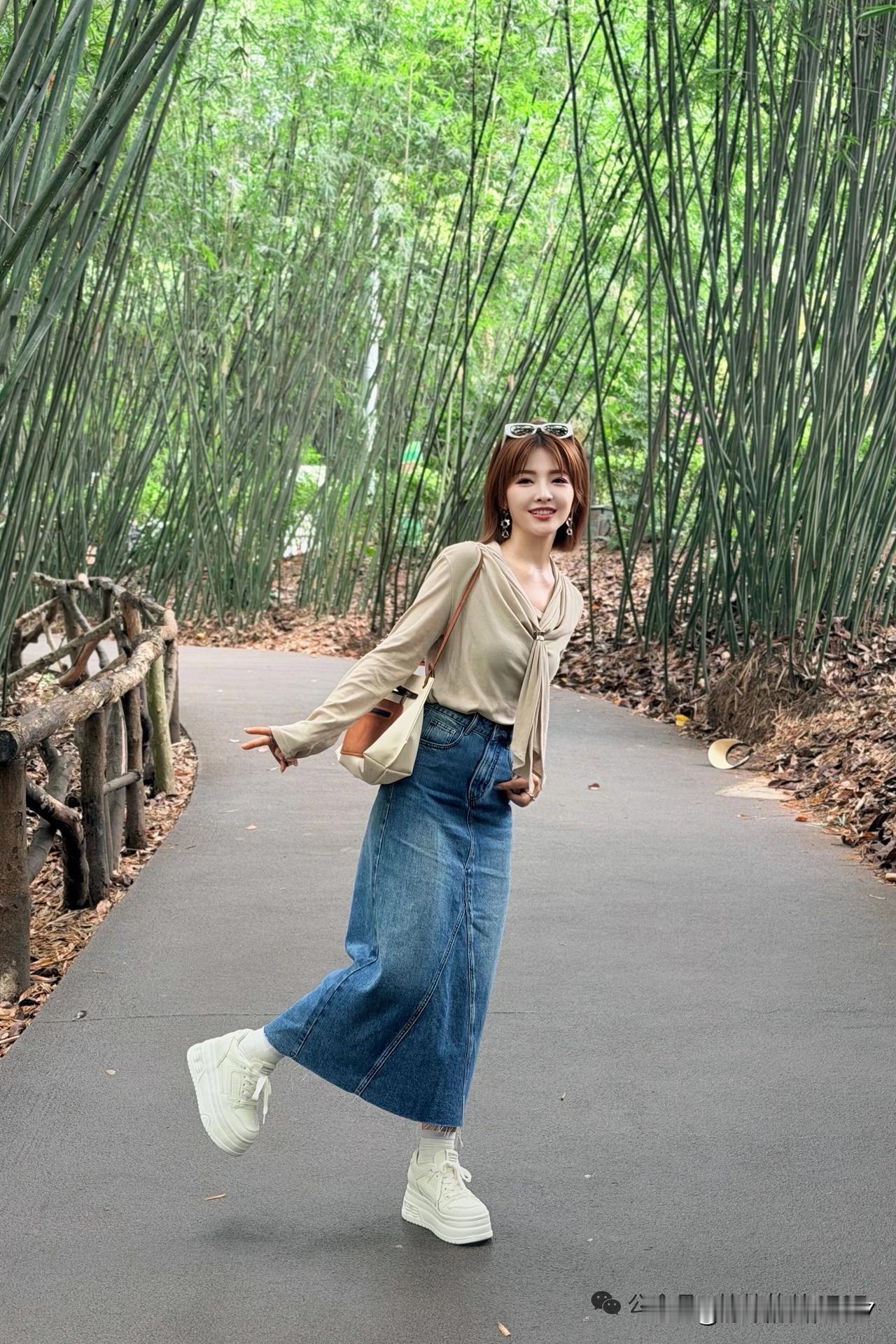 四川的竹林真的很漂亮，美食更是美味，等你哦