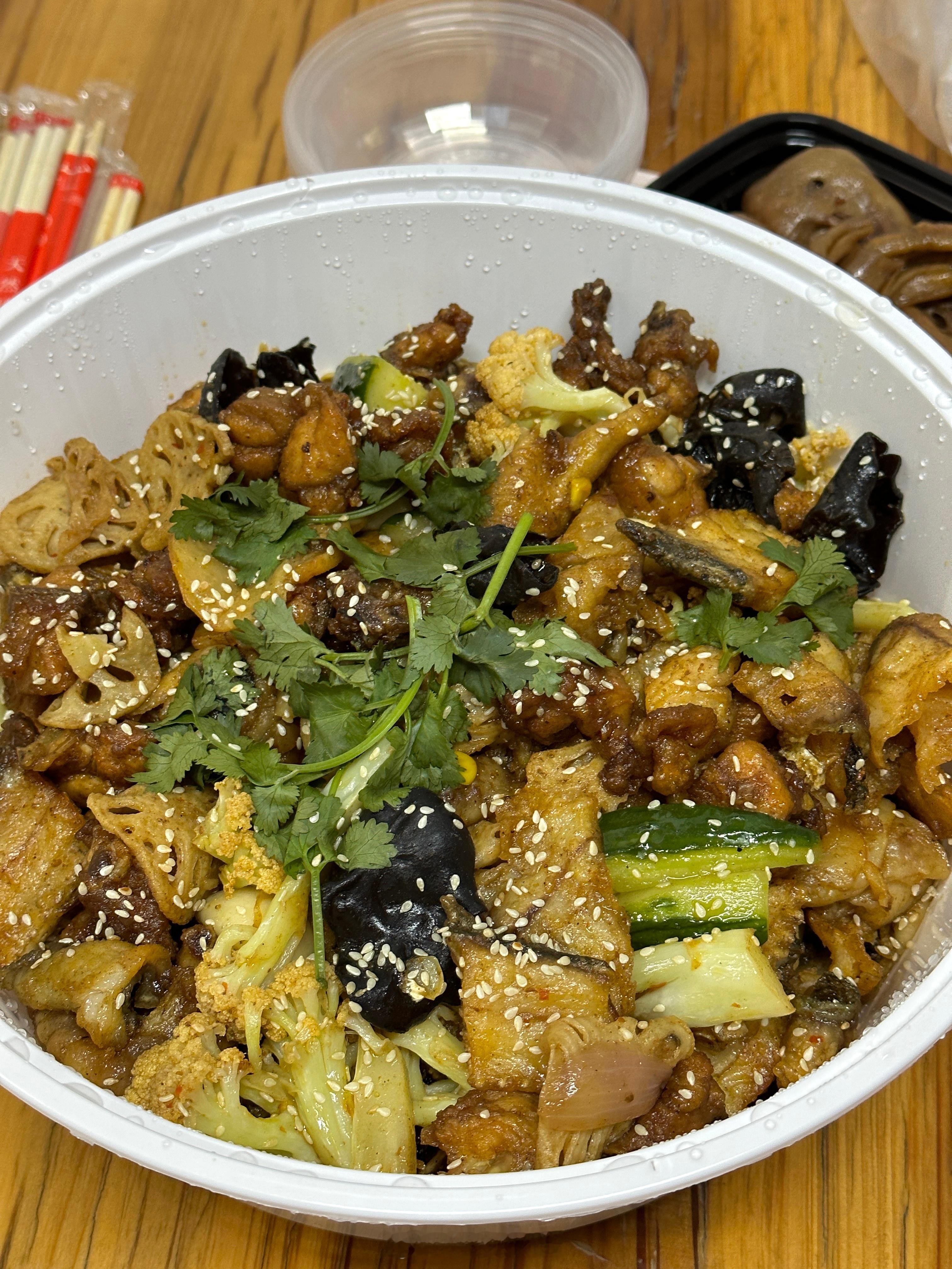 干锅鸡拼鱼片​​​