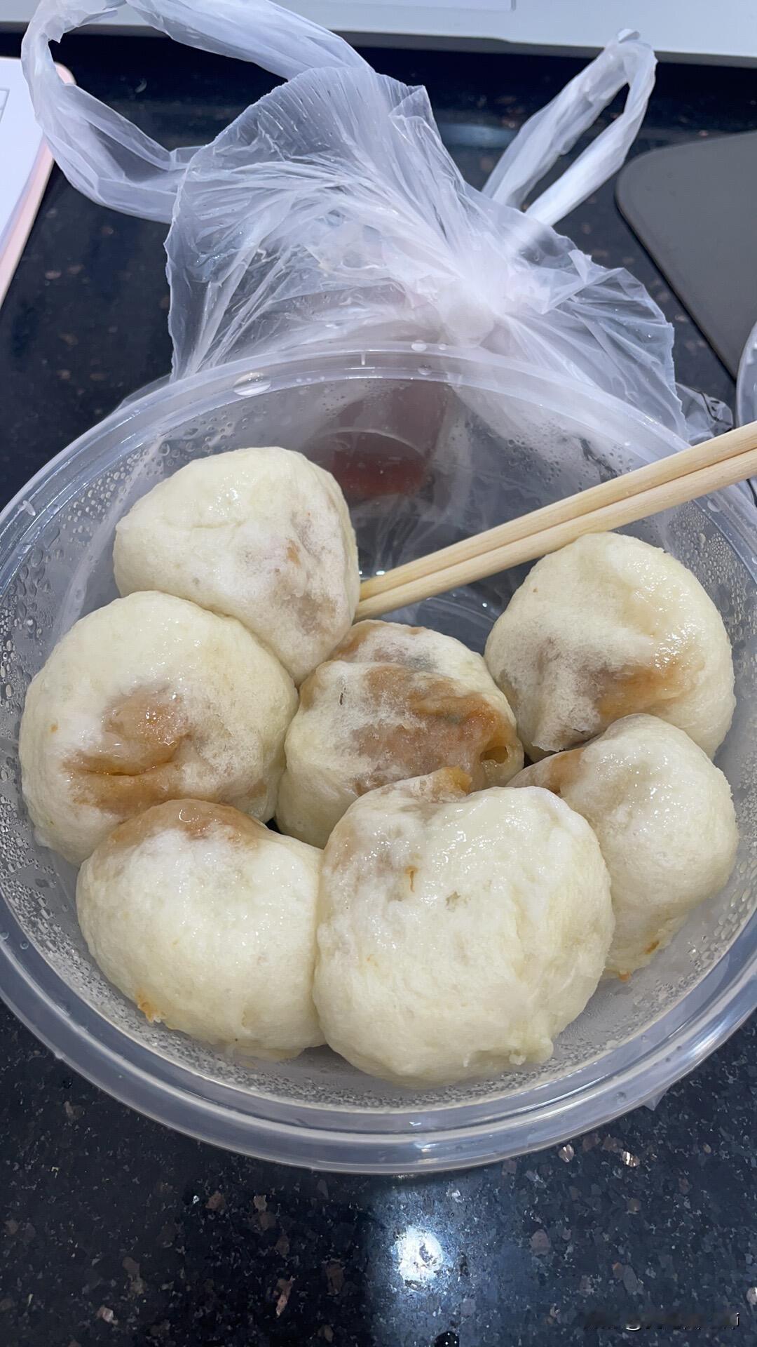 谁懂嫁得不好过年回娘家的尴尬氛围我们这固定初二是女婿跟老婆回娘家，往年他也有跟