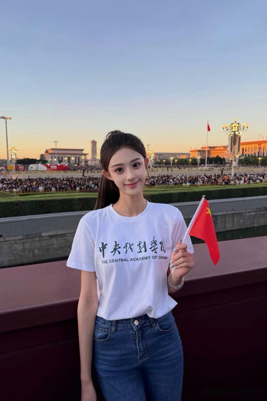 中戏校服到底有多好穿