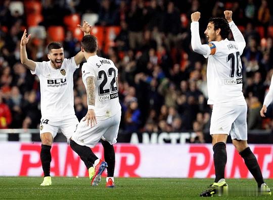 021西甲瓦伦西亚VS莱万特方向；让负比分；1-20-31-3进