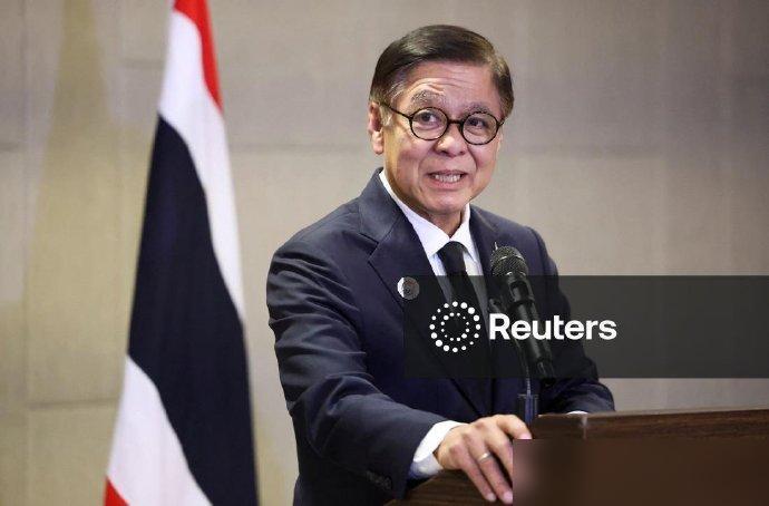 泰国披露停火谈判内幕，意外曝光中方分量和地位，这下子令白宫汗颜了。泰国外长西哈萨