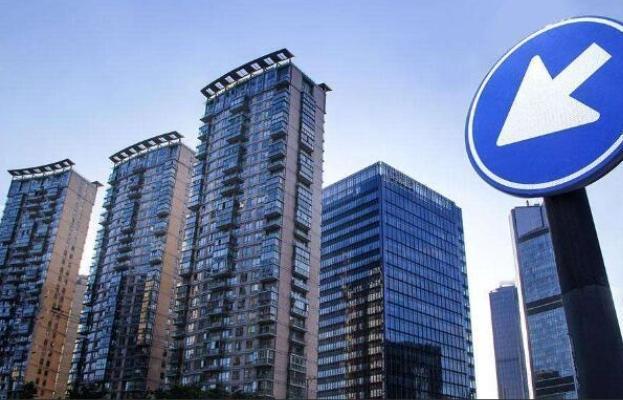 之前都说，房地产是超大M2的蓄水池，所以没有溢流造成物价上涨，现在房地产大幅收缩