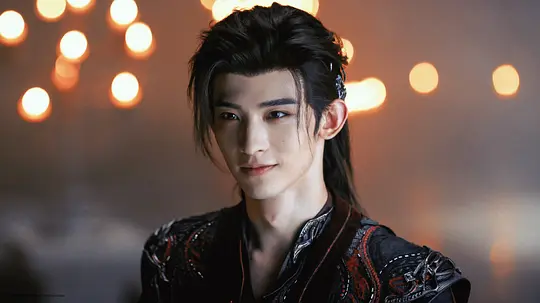 《暗河传》绝对是一部长尾的精品好剧，龚俊饰演的苏暮雨能让观众随着剧情的深入感