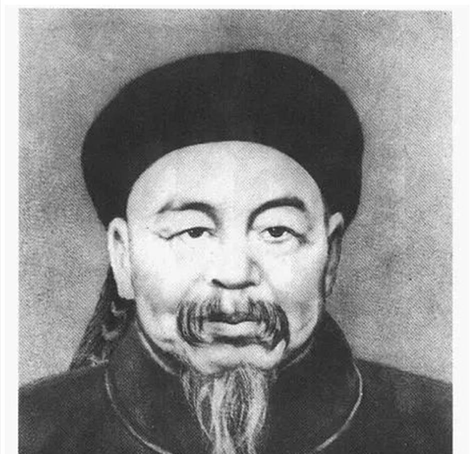 左宗棠死后，朝廷清点其留下的遗产，发现房产9处，白银两万五千两，一品大员就留了这