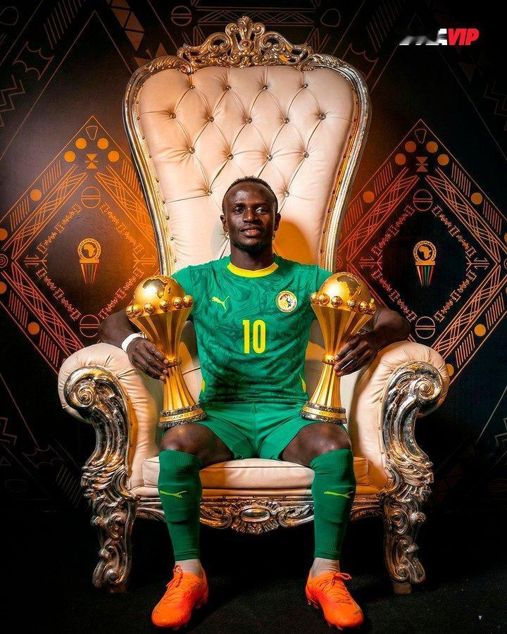 马内的国际赛事冠军荣誉：➜随利物浦夺得欧冠冠军（2019年）➜随利