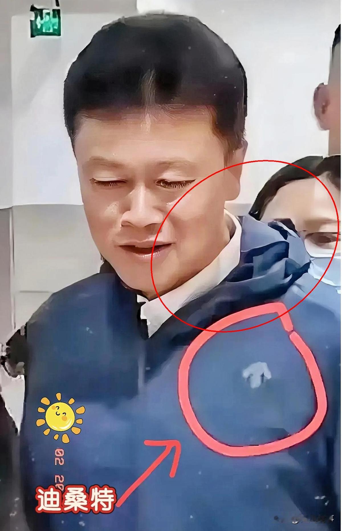 荣昌高书记穿1790元工装外套，这波操作我给满分！三个细节值得细品：1、左胸