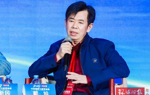 戴旭一针见血刺破幻象，为何今日围堵反较往昔更甚？只因我们弄丢了伟人"只警告一次"