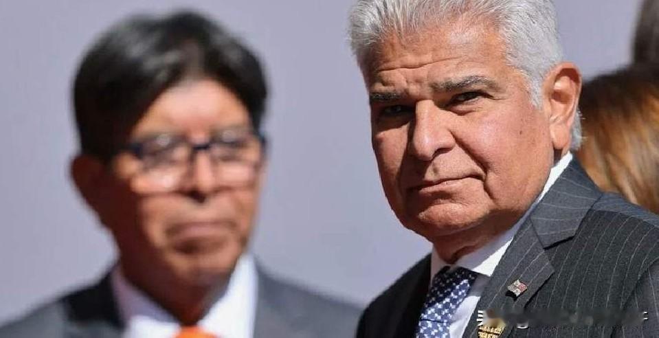 巴拿马这下踢到铁板了！英国媒体4月15日报道，据透露，中方已要求丹麦航运集