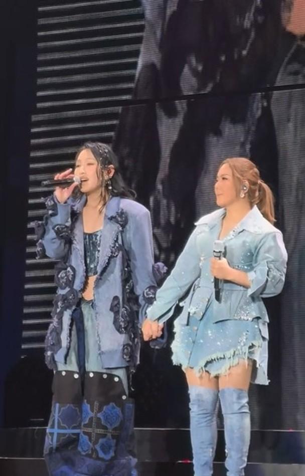 鮮娛糧｜炎明熹露臍撐衛蘭　內地首唱新歌獲讚如行走CD現年20歲的樂壇小天后炎明熹