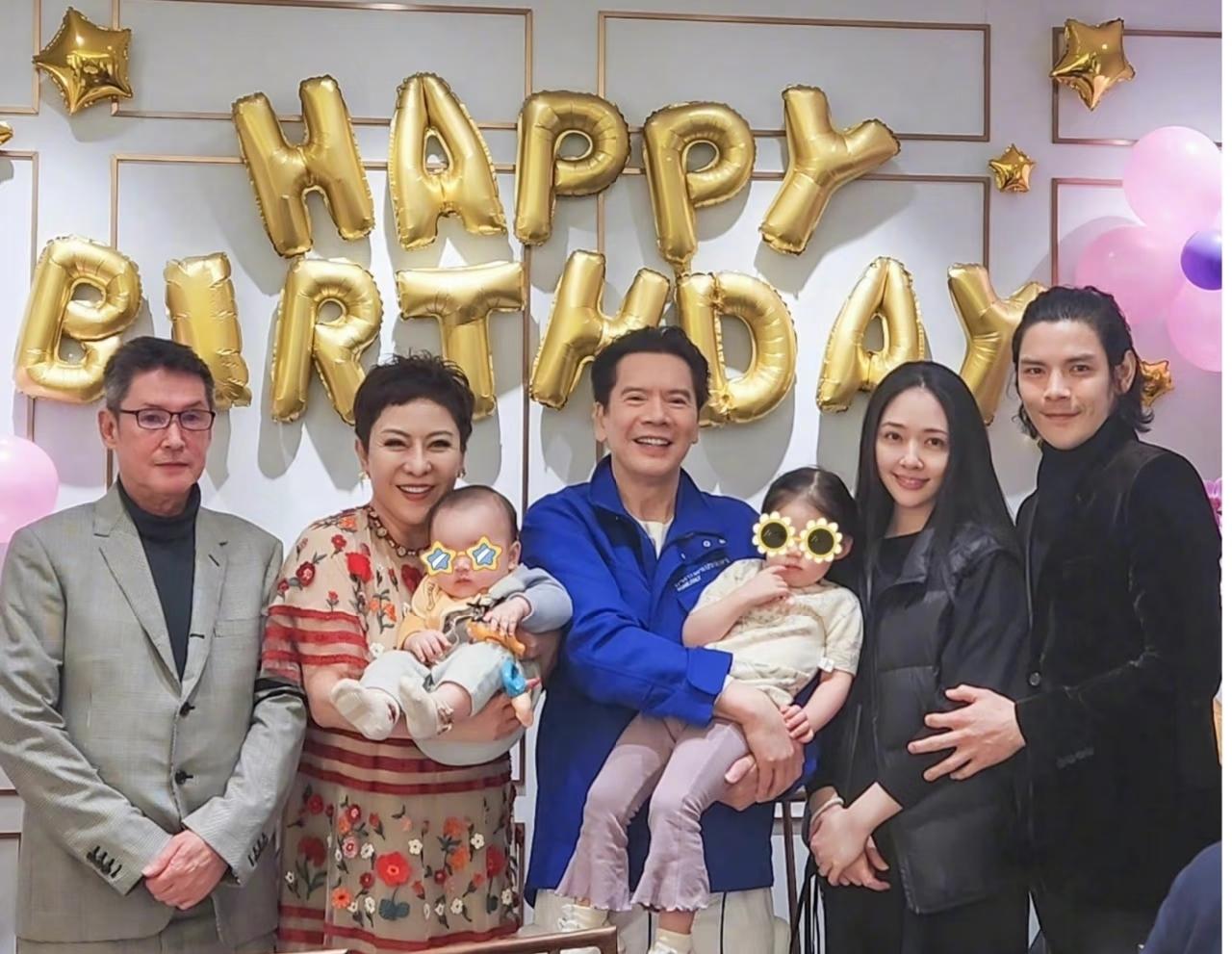 向太她回应了之前郭爸说郭碧婷要赚钱还要照顾两个家庭这件事，亲家的话让向太很不开心