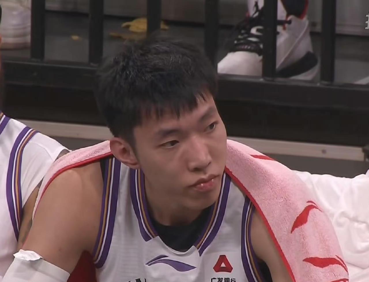 久违的胜利，北控81-77险胜辽宁，这3位球员是今晚赢球最大功臣！1. 佩里，