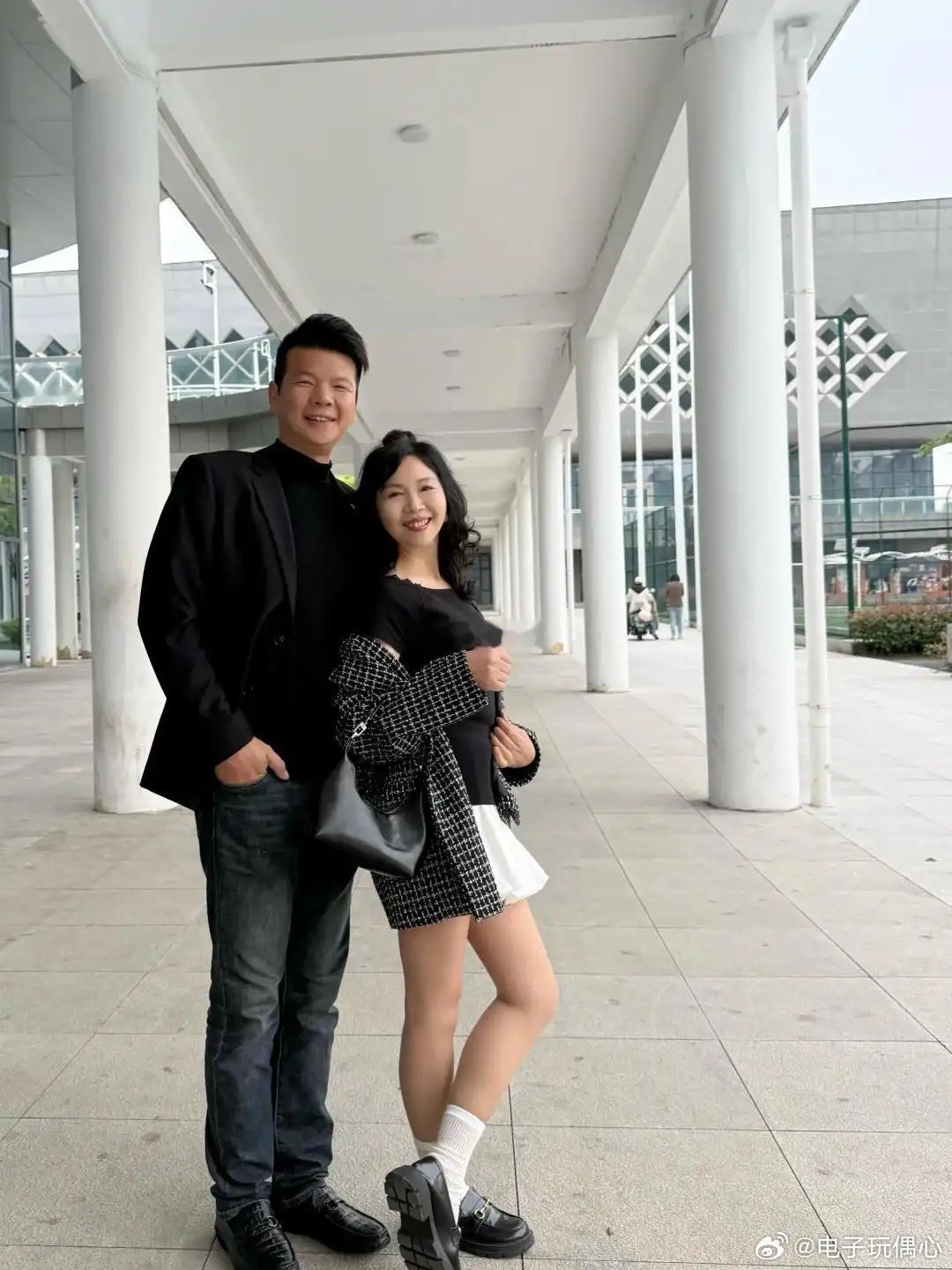 我不信62岁的人这么显年轻……