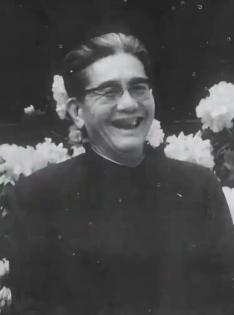 在李克农去世后不久，周总理在乔冠华一次汇报工作中，一脸凝重得说道：“你知道吗？当