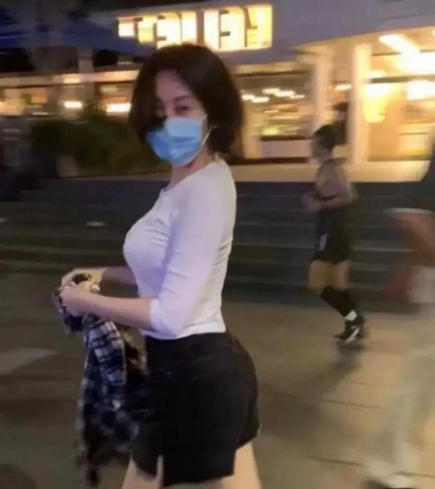 现实中大龄剩女有没有妥协呢？她们的“妥协”，不过是从择偶标准中删去一些苛刻条