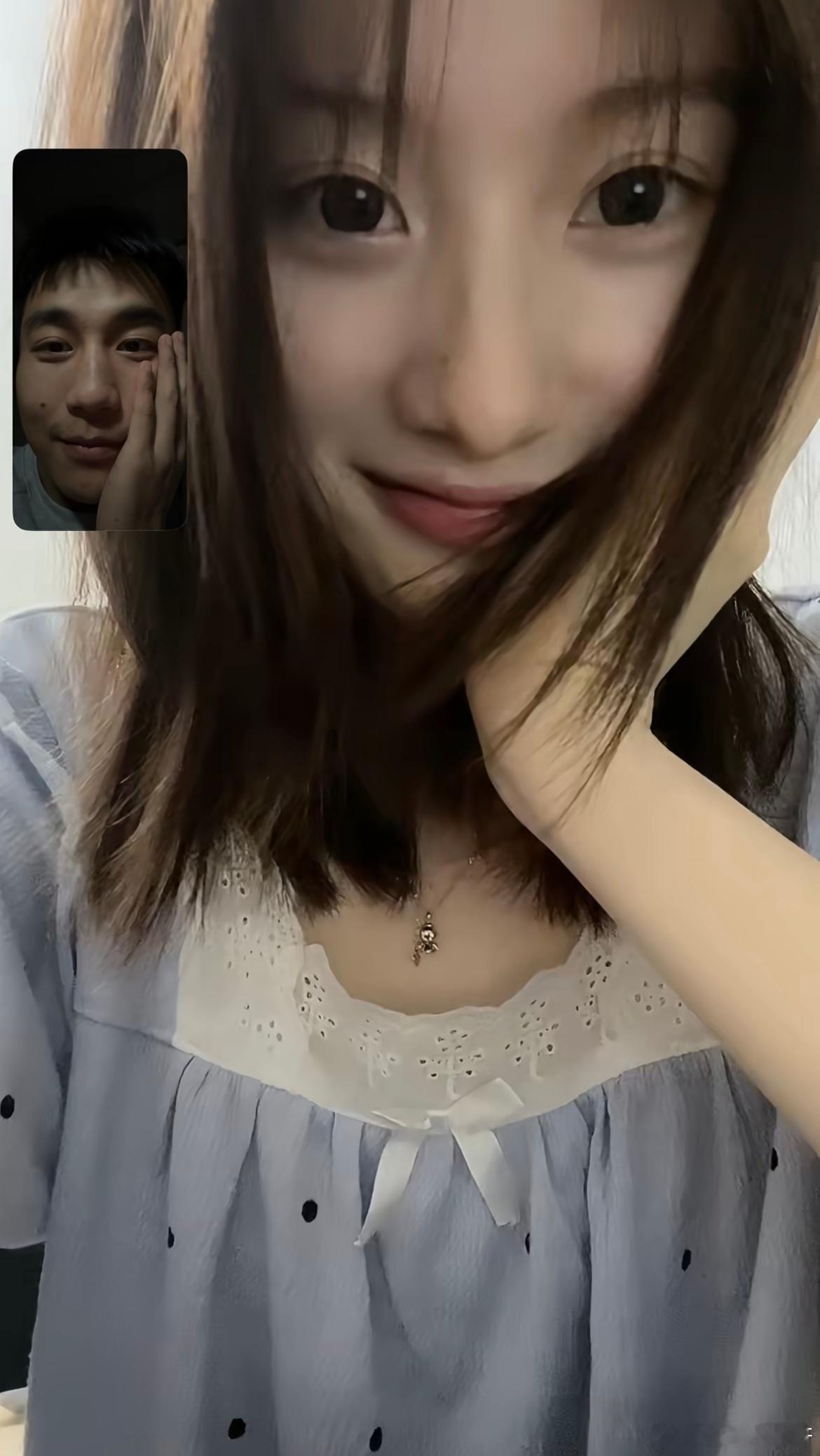 一个好哄的炮仗和一个沉默的犟驴