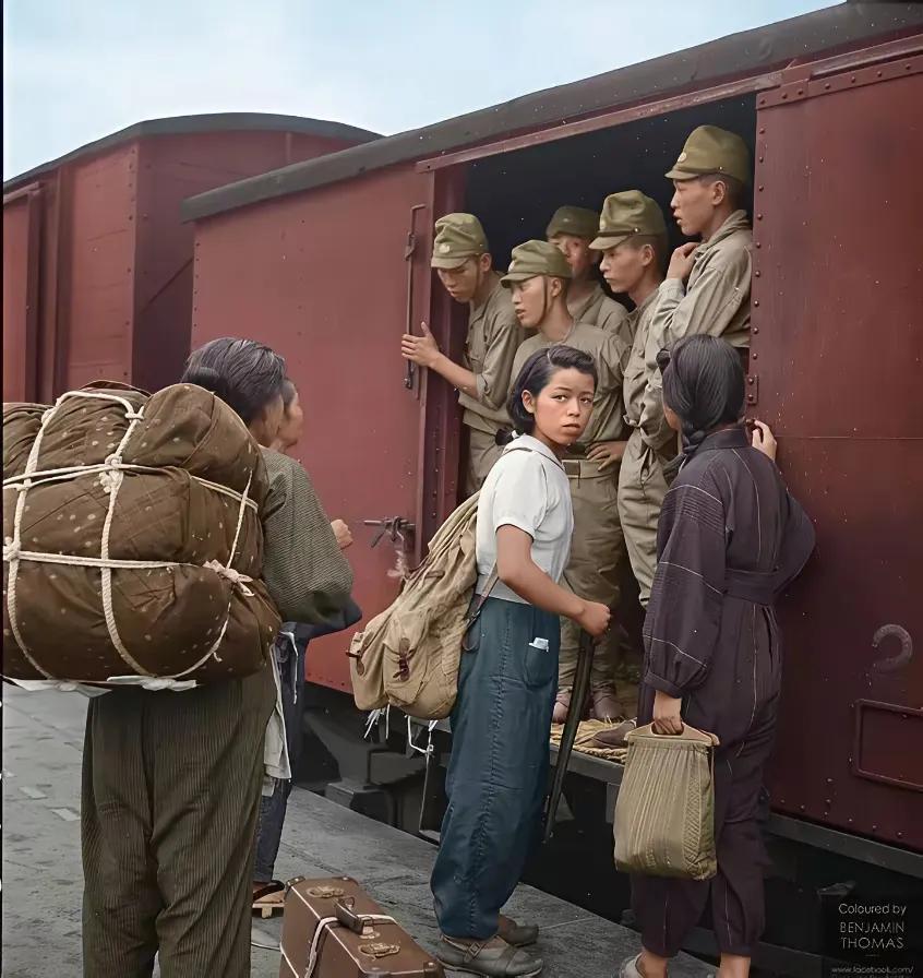 1945年，日本宣告投降。那些被遣返的日军及其家属，称他们为逃脱漏网的恶魔，丝毫