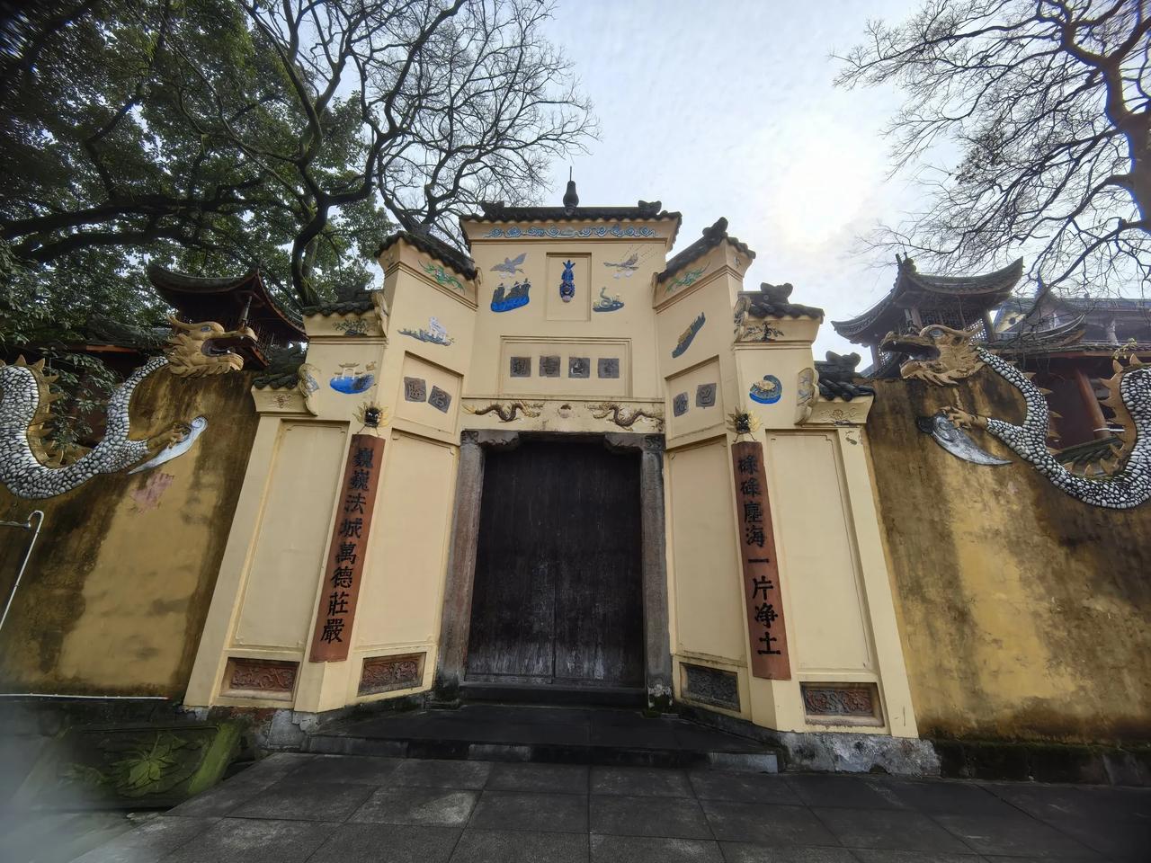 涂山寺新春伊始，游涂山寺。涂山寺坐落于重庆南