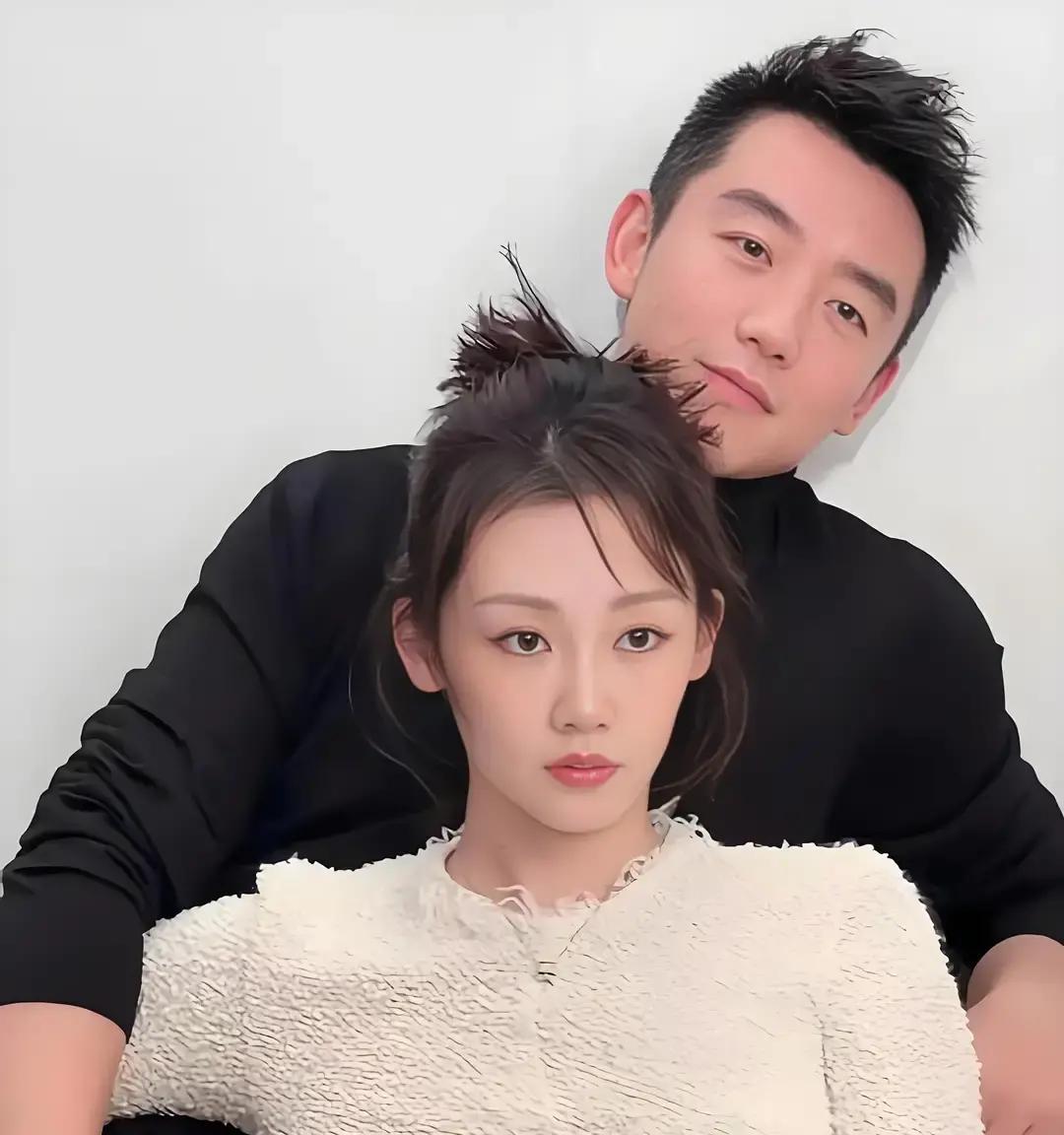 郑恺节目爆猛料！苗苗易孕体质太逆天，刚在一起1个月就怀，3年抱仨间隔超短没想到