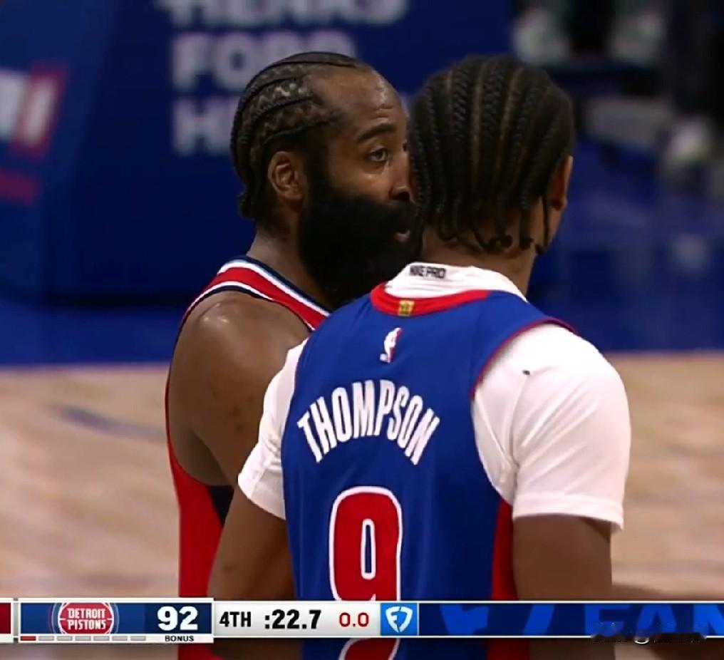 赢得尊重！奥萨尔谈哈登：“哈登是个很好的人。”“我摔倒之后。”“他过