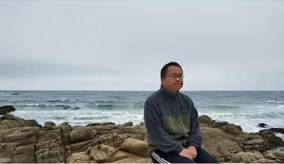 戴了9年电子脚镣，他无罪归国：美国锁住的芯片科学家，终于回家。张浩是天津大学