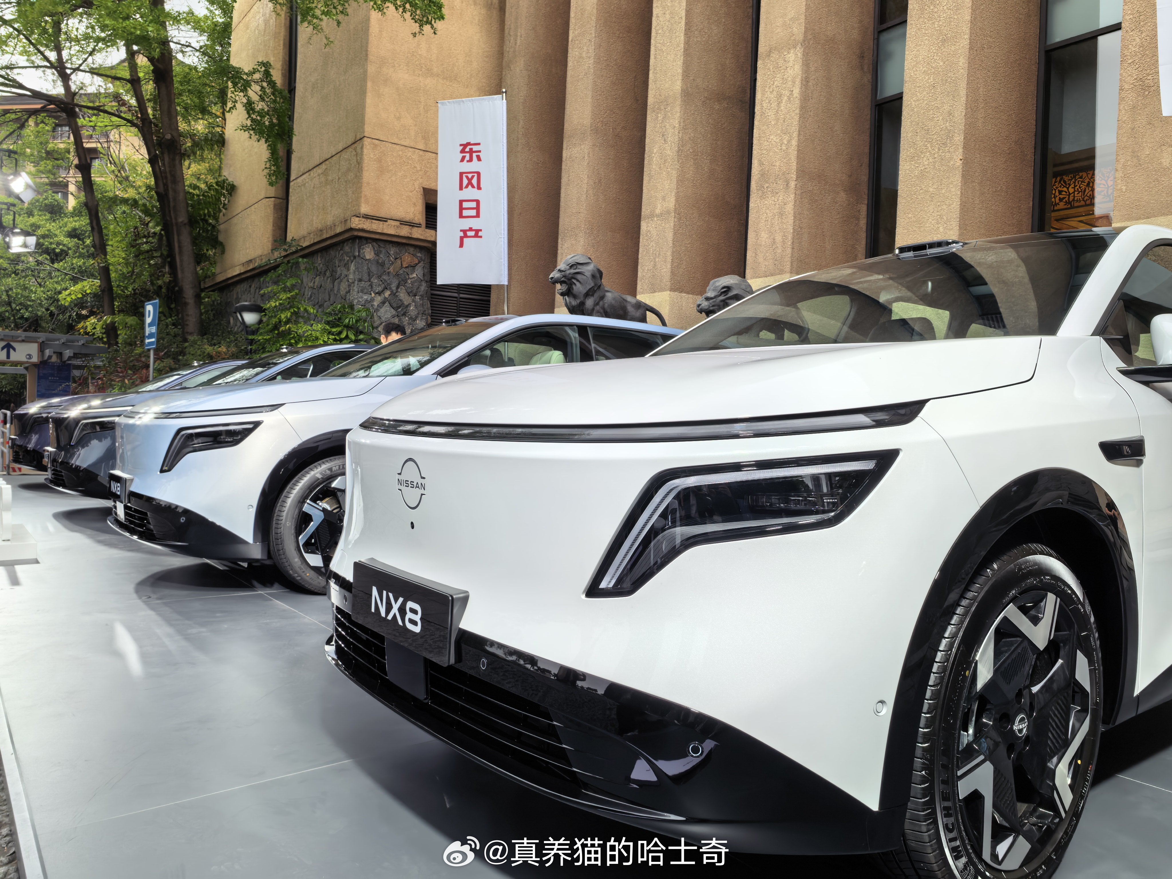 东风日产NX8这个车简单体验了下，比想象的好不少，看价格了，