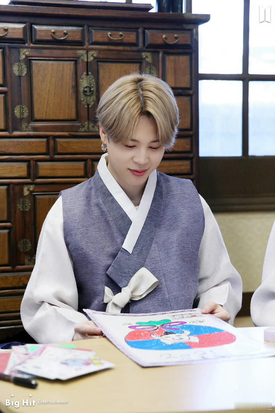 我哥哥好呆萌啊