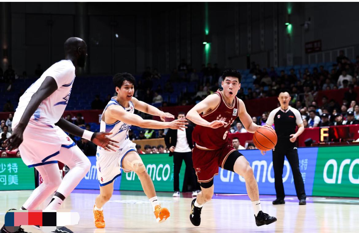 末节连伤两将！最新伤情出炉，浙江球迷可以放心了末节2分钟左右，程帅澎