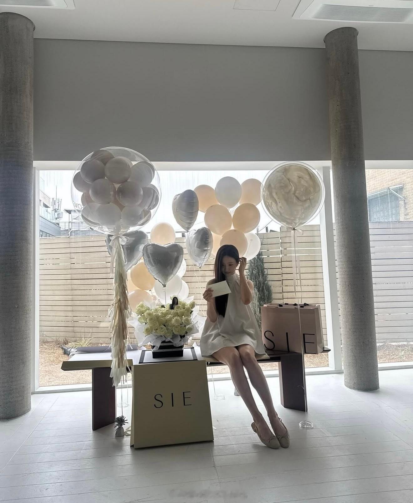 申世景申世景韩国最美侧颜