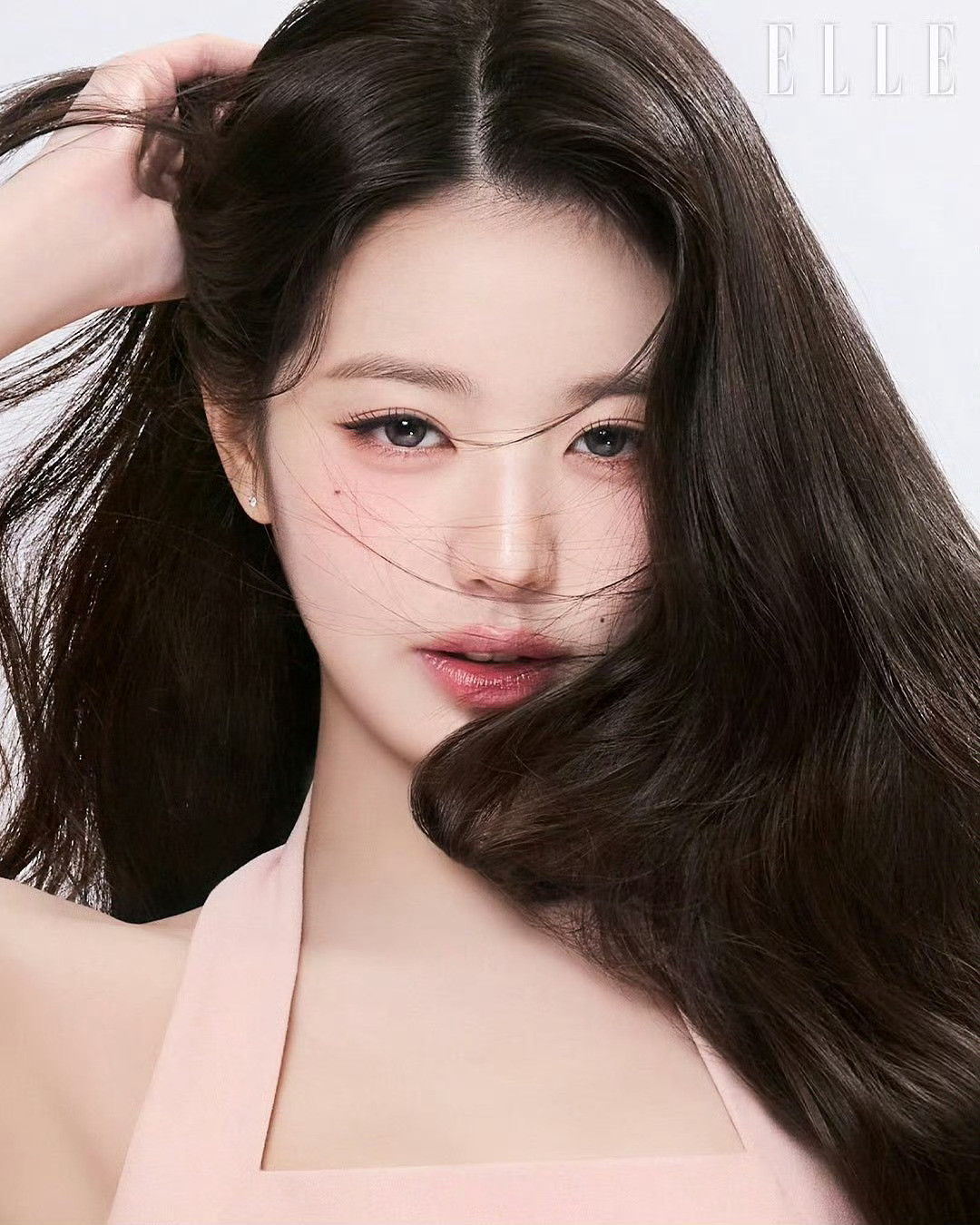 张元英ELLEKOREA9月刊​​​
