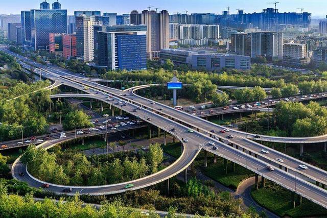 都江堰常住人口_2020年 成都中心城区常住人口控制在620万以内(2)