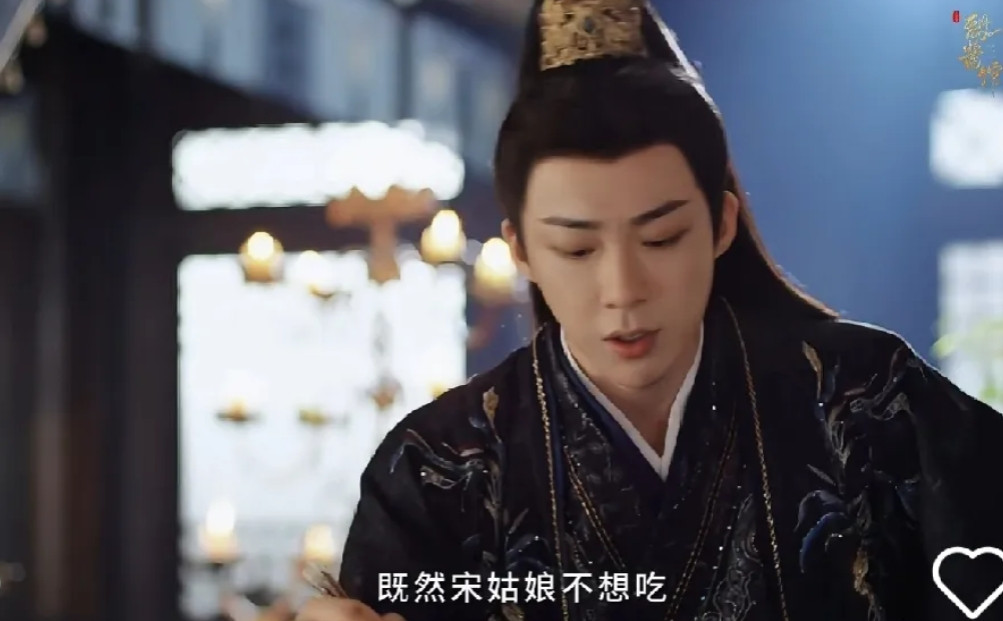 昨天晚上被朋友推荐了书卷一梦我本来没打算看的因为觉得李一桐演技太模式化，一直