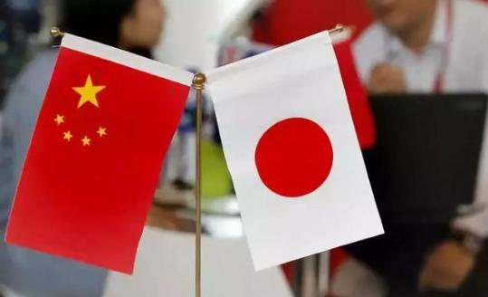 面对中国的连续制裁，日本人居然还不害怕？从东京回来的朋友透露，现在局势紧张，日本