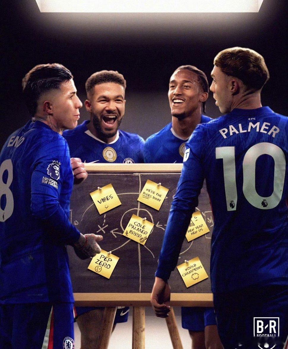 今晚的戏剧性平局又多一场。曼城两连平痛失良机，阿森纳“渔翁得利”。为什么下半场蓝