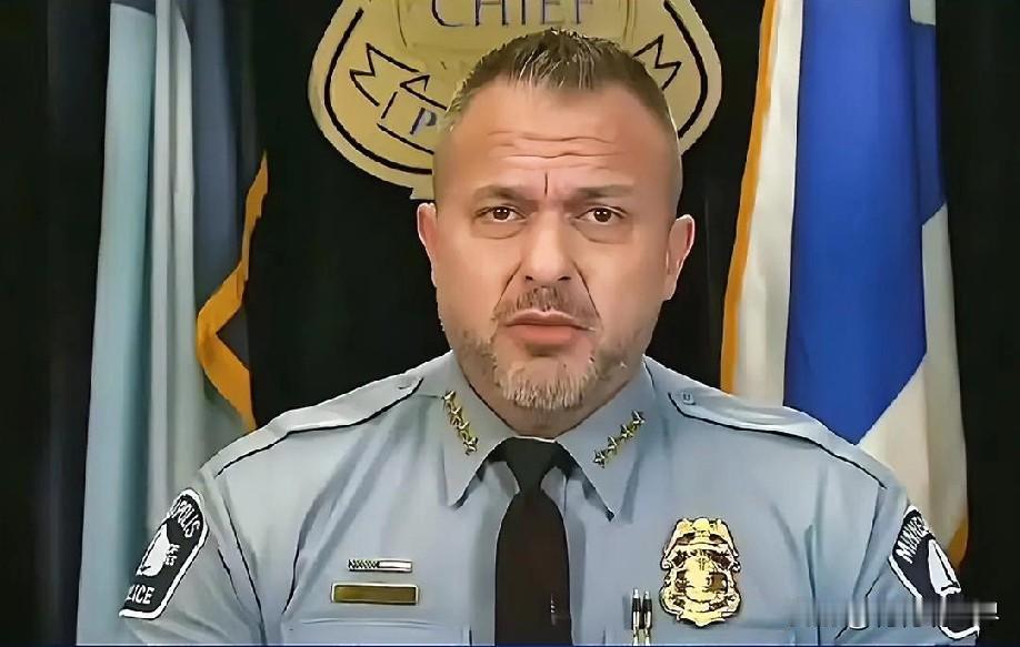 1月26日上午的最新消息，速报，全都不容错过，第四条：明尼阿波利斯枪击事件引发民