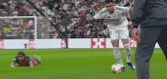 姆巴佩，2026年再次错过金球奖？刚刚结束的西班牙超级杯决赛，皇马丢掉了近在咫