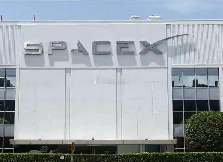 中国不需要也不可能复制SpaceX据媒体报道，中国模式的优势在于规模，用国家意志