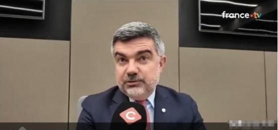 向国际刑事法院申请对内塔尼亚胡签发逮捕令的法国法官尼古拉·伊尤表示，美国相关制裁