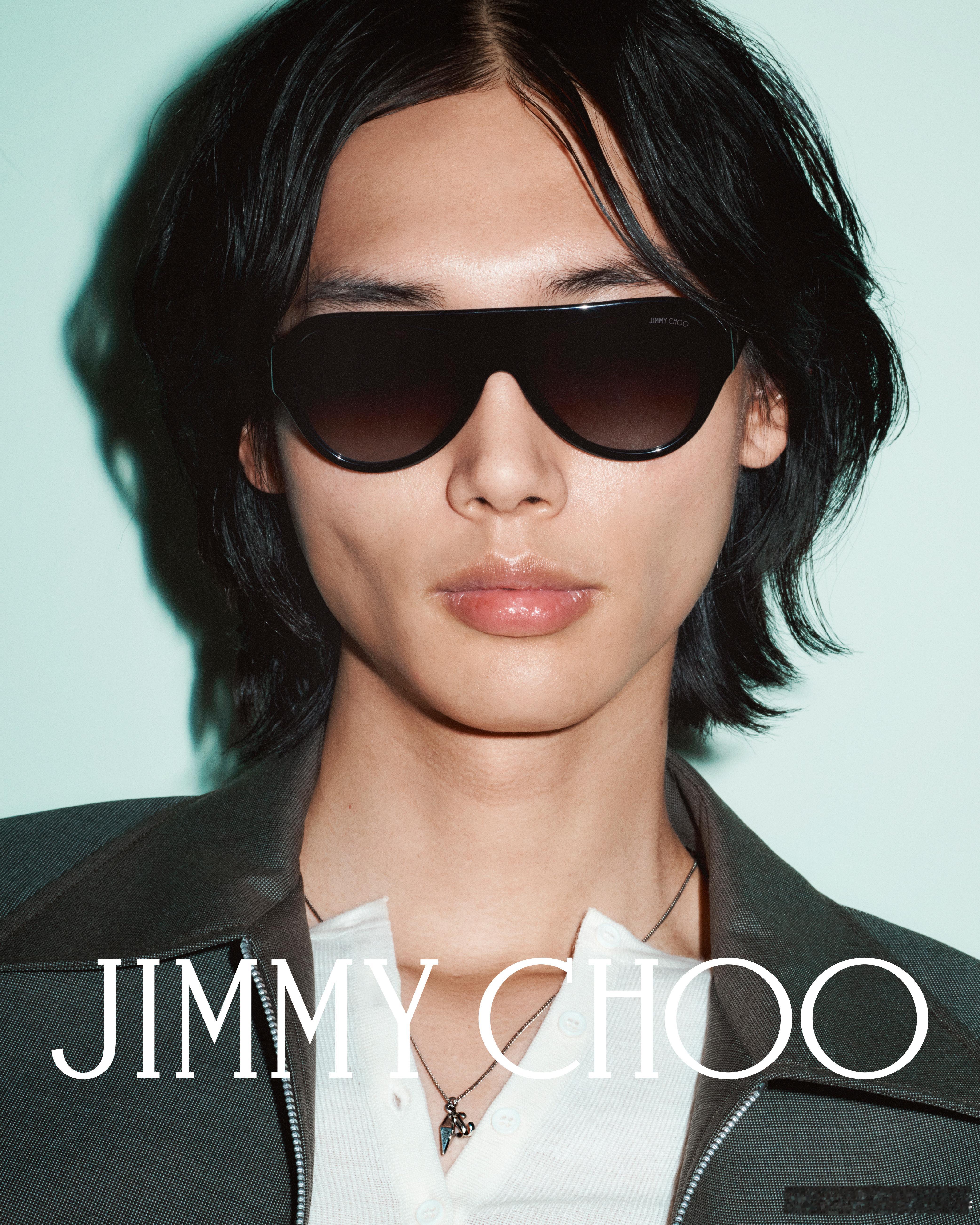 JimmyChoo发布2025春季男士系列广告演绎品牌全新系列。广