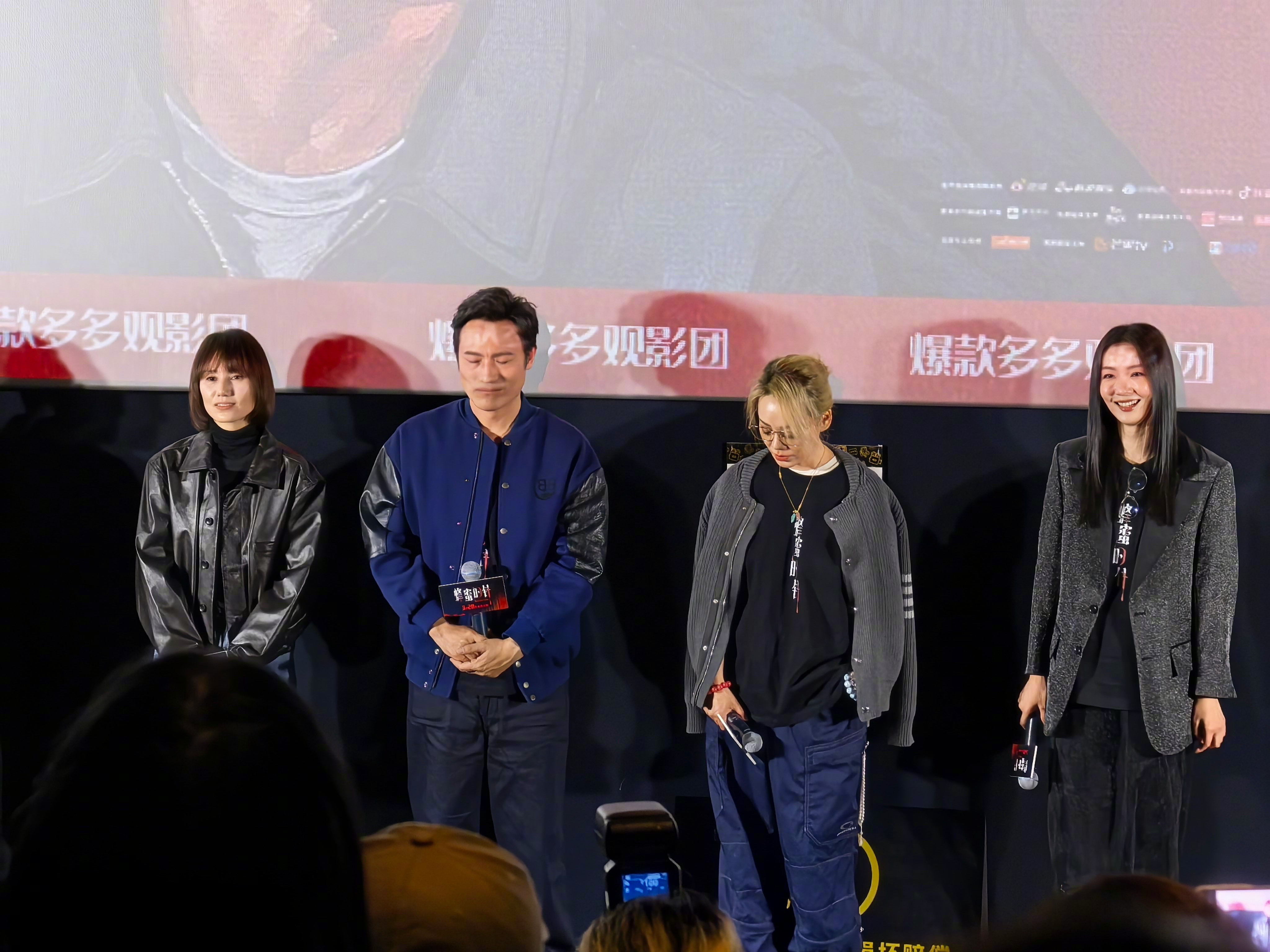 电影蜂蜜的针首波口碑袁泉这次在电影《蜂蜜的针》里的造型以及表现，都绝对称得上是