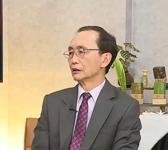 吴子嘉：韩国瑜选2028，没有任何机会！这是今天（30日）晚上，吴子嘉在节目