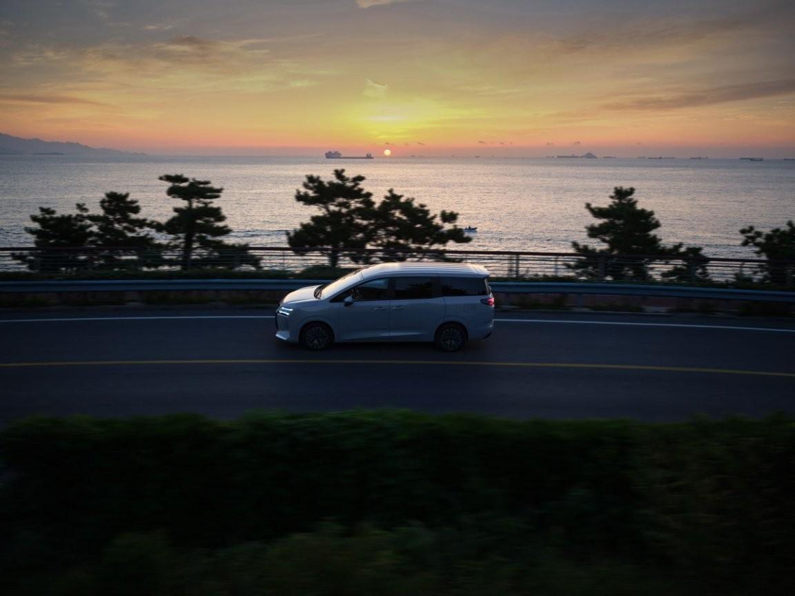 家里人口多、出行多、预算有限？五菱星光730直接解决所有焦虑。它不止价格香——