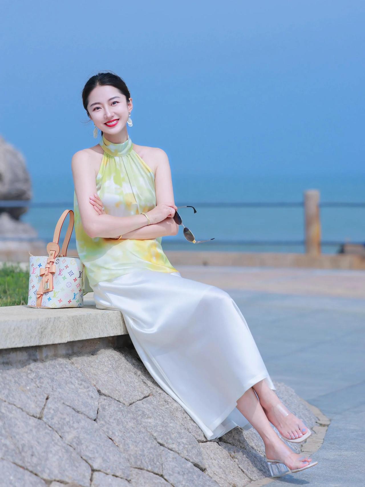 碧海潮生处
