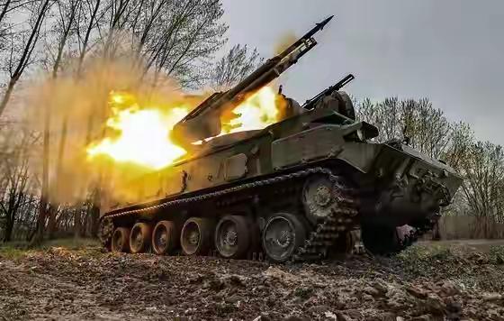 俄军简直疯了！这一天，他们直接把北约的骄傲打得粉碎，让整个西方颤抖到骨子里！