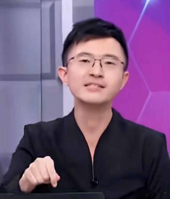 新党籍台北市议员侯汉廷：大陆海警船到台湾省东部经济海域巡逻名正言顺，如果接下来大