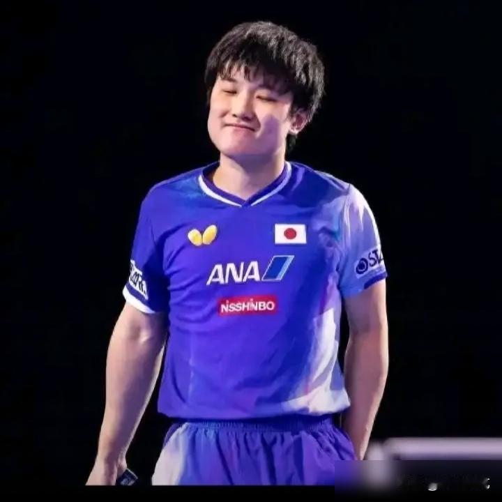 10：0！这已经不是战绩了，这是一堵墙。一堵叫王曼昱的墙。别看比分4-2