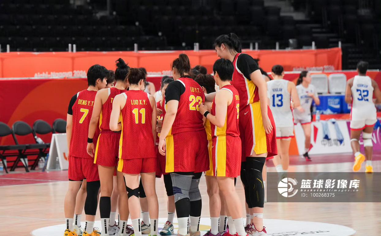 我想中国女篮今天是防不住韩国女篮的三分至少是很难防住我这个看法的原因很简