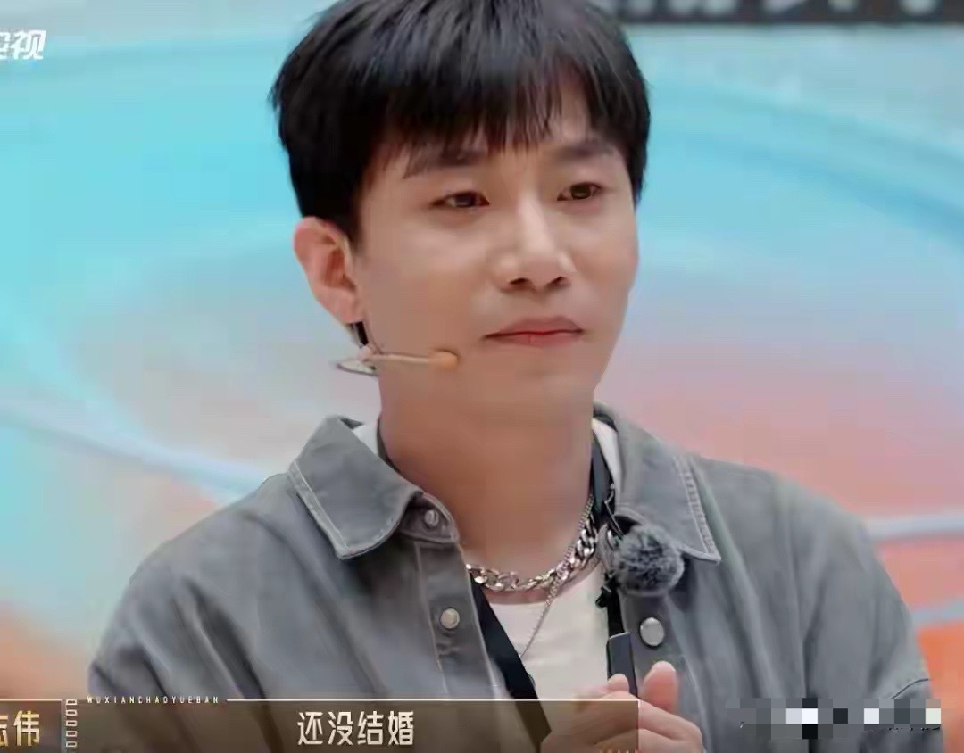 王鸥为他生下的女儿1岁了，何九华却在节目中坦言：还没结婚