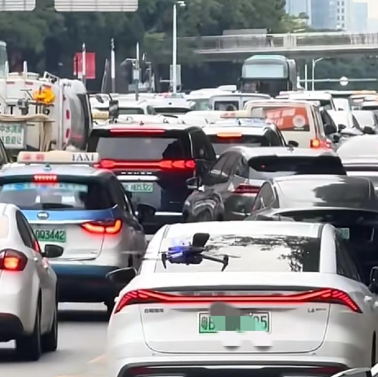 难怪很多人都向往去深圳发展有人在网络发布一条视频，说一个城市的好坏，就看他们在