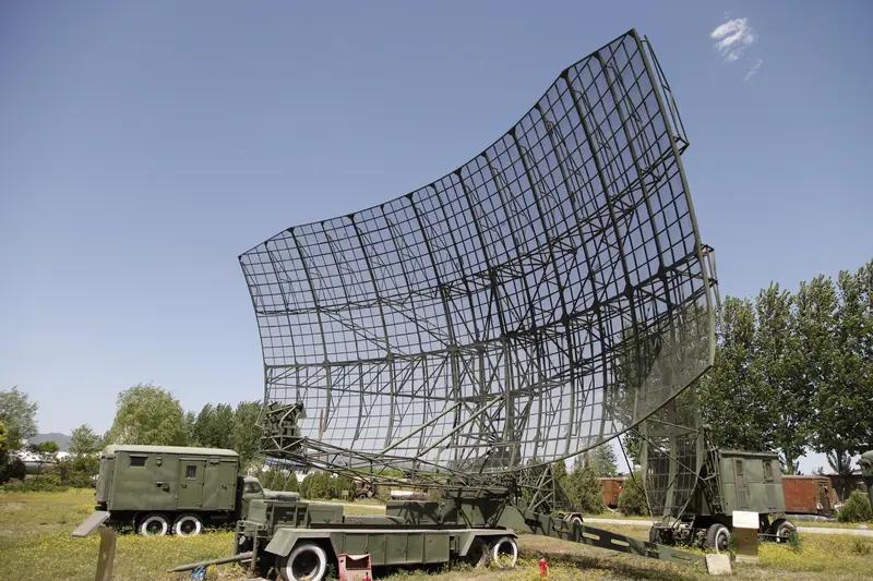 国产雷达性能有多强?国产雷达性能简直逆天！我国公布的最先进战略预警雷达，探测距